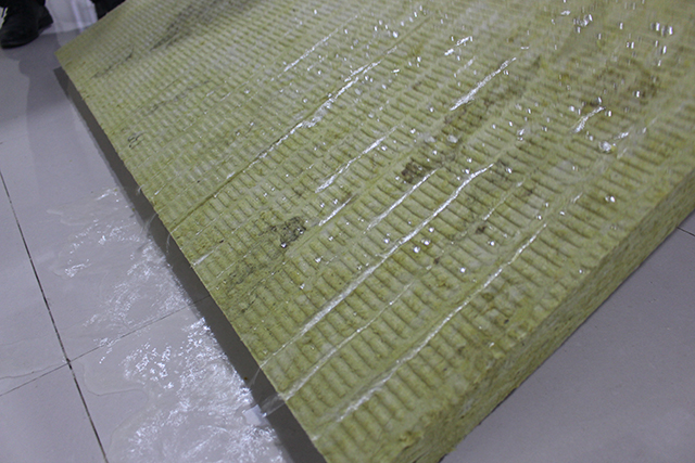 济源岩棉板厂家浅谈岩棉保温板不宜施工的情况 济源岩棉板厂家浅谈岩棉保温板不宜施工的情况